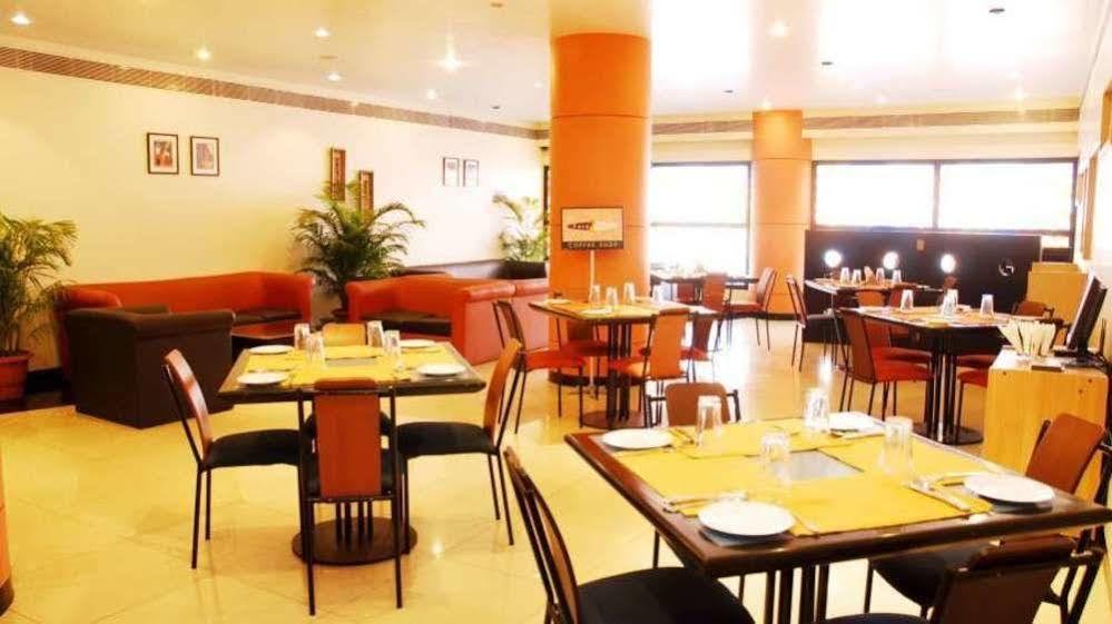 Vishwaratna Hotel Guváhátí Exteriér fotografie